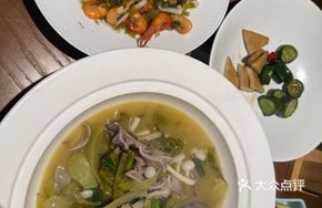 Small Leaf Sauerkraut Stew with Free-Range Pig's Tripe