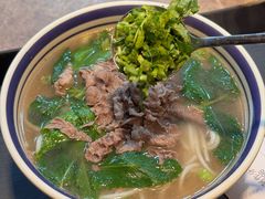 -云阿蛮云南生烫牛肉米线(奉贤路店)