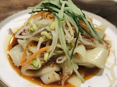 -清真·玛丽亚新疆菜主题餐厅(浙江中路店)