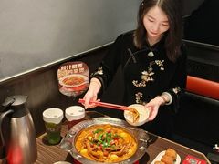 -胖哥俩肉蟹煲(湖滨银泰in77店)