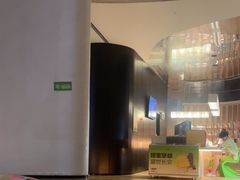 -涨巢·潮玩水疗局