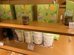 -奈雪的茶(M+世纪都会广场店)