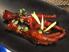 吮指鸡爪-桂满陇天书(南京德基旗舰店)