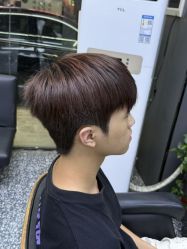 -藤野造型专业烫染接发