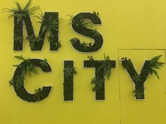 -银泰百货(厦门国贸中心店)