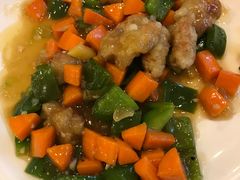 -鹤乡东北菜(崮山路店)
