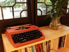 -猫的天空之城概念书店(杭州南宋御街店)