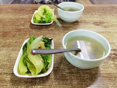 -煲煲香快餐(南京路店)