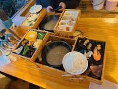 -勺子米线·云南传统小吃市集(四方街店)