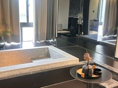 -Yolo私汤温泉设计师酒店(重庆南滨路店)