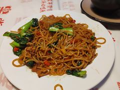 -堂瓦里·33年传统赣菜(第一街区店)