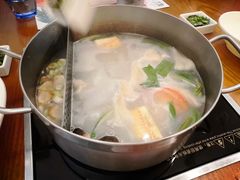-樾餐厅泰式海鲜火锅(民歌湖店)