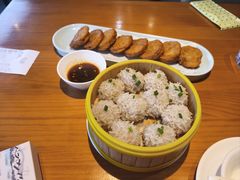-莲餐厅·湖北菜·潜江小龙虾店(愚园路店)