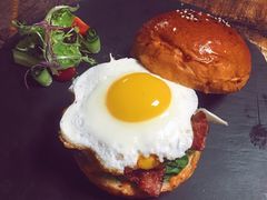 -HIGH FIVE哈福手工汉堡(桂林路店)