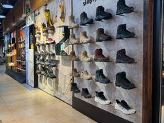 -三夫户外(天钥桥路店)