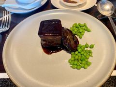 鲍鱼红烧肉-杭州西子湖四季酒店·金沙厅