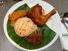 -关夫人餐厅(阳光广场店)