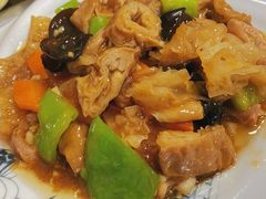 -金卯白肉罩火烧