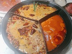 -叁口煮市井老火锅(春熙路店)