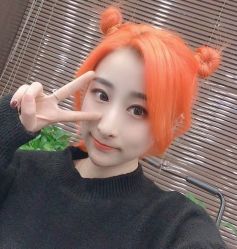 -银星女王公园发型艺术沙龙
