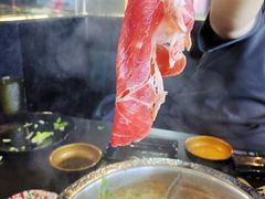安格斯牛肩肉-牛武士寿喜烧·和牛火锅自助(全球首店)