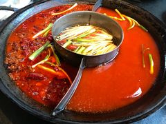 -渝涯重庆豆花老火锅(中赢国际店)