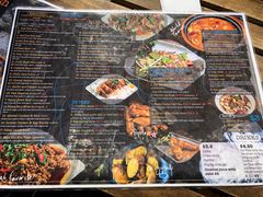 -Show Neua Thai Street Food