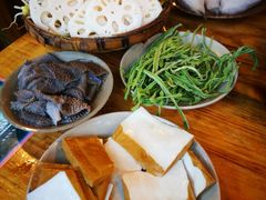 -岗上渣渣老火锅(两路口店)