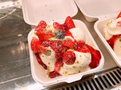 -BUTTERFUL&CREAMOROUS 黄油与面包(三里屯太古里店)