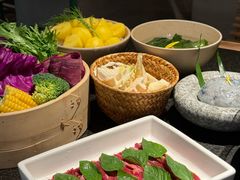 -三出山火锅(万象天地店)