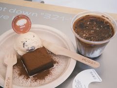 -HUGS coffee(东区店)