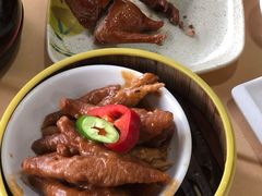 红烧乳鸽-吉莲利苑海鲜酒家(珠海拱北28年老字号店)