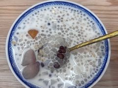 -黄氏水牛奶甜品世家(空港新天地店)