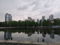 -两江幸福广场