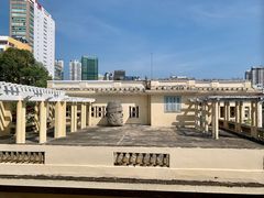 -胡志明市美术馆