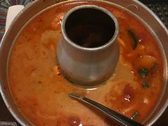 -华凌牛庄西餐厅(乌鲁木齐华凌美爵大饭店)
