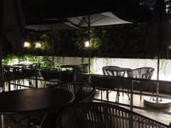 露天位-星巴克(人民公园店)