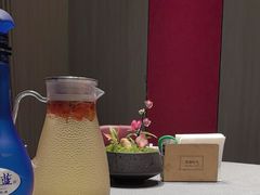 -荷塘秋月·本帮江浙菜(国权路店)
