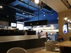 -瑞幸咖啡(新世界中心店)