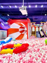 -LuckyStar幸运星家庭娱乐中心(东莞国贸店)