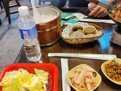 -富正毅三下锅·湘西韵味(天门山索道店)