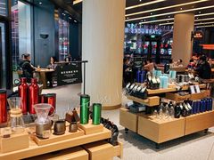 -星巴克臻选(上海合生汇1F店)
