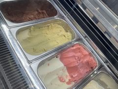 -极拉图·现制冰淇淋(大卫城店)