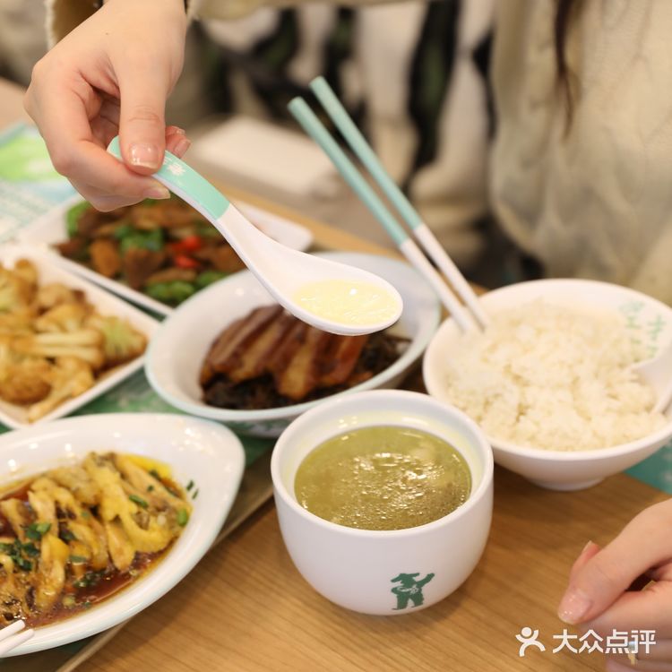 你听说了吗，江湖中靠着一碗鸡汤就成功出圈