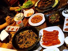 -木槿花开烤肉店(盐河南路店)