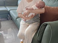 -爱月宝月嫂育儿嫂(太原店)