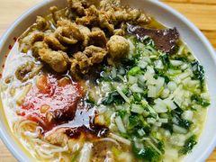 -文山荷鲜居(翠湖店)