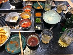 -臻牛烤肉