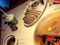 -小龙翻大江文化火锅(宽窄店)