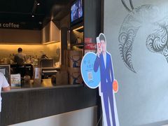 -瑞幸咖啡(新世界中心店)